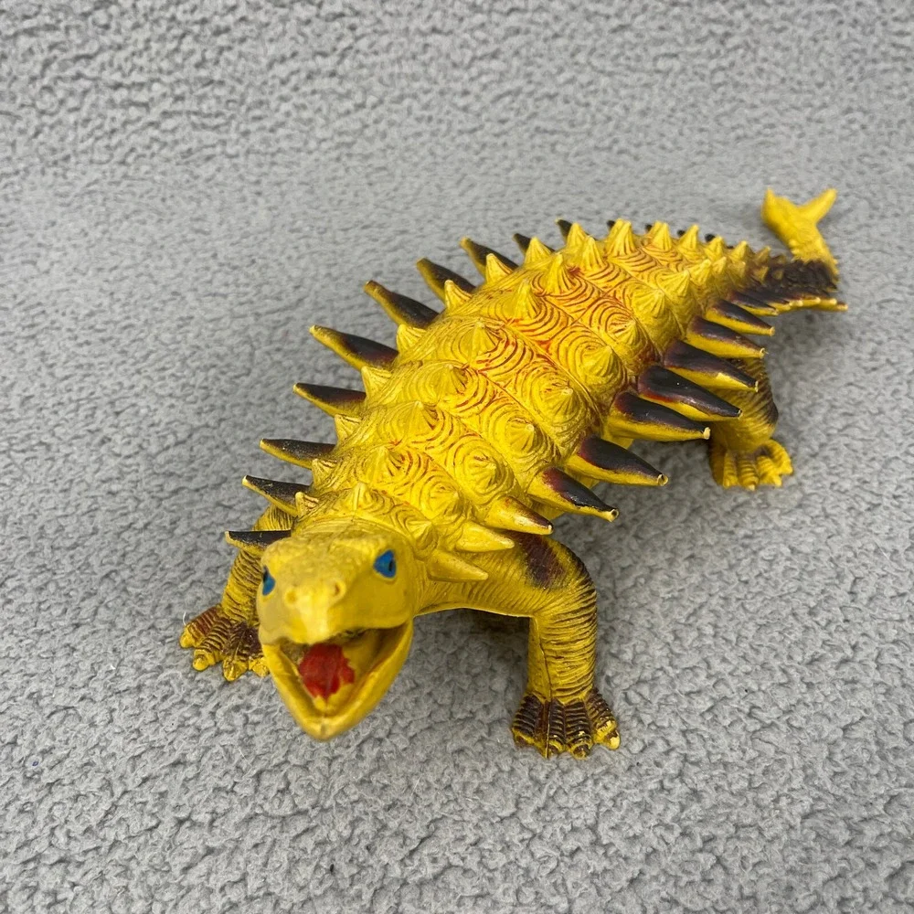 Vintage 1986 DOR MEI Dinosaur Figure Massive‎ Ankylosaurus Vinyl Chinasaur Toy